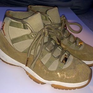 Gold Jordan 11’s